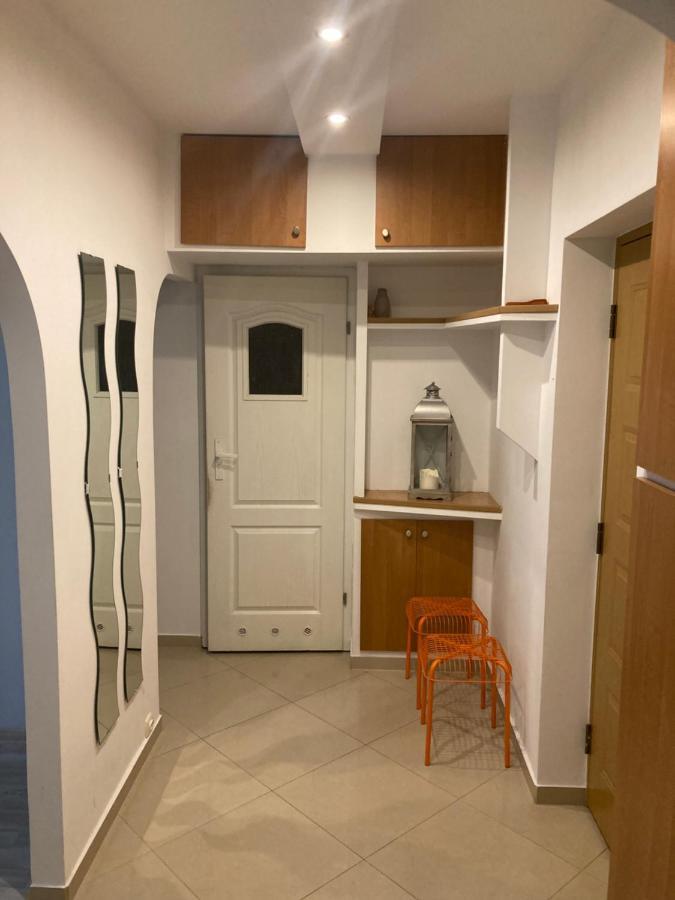 شقة تخه  في Apartament Przy Stadionie المظهر الخارجي الصورة